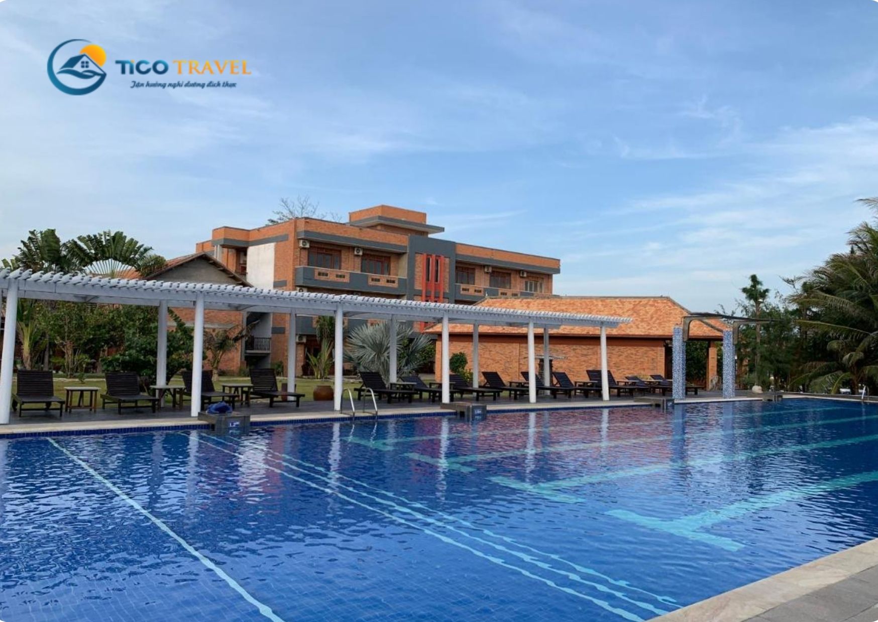 Blue Shell Resort Mũi Né