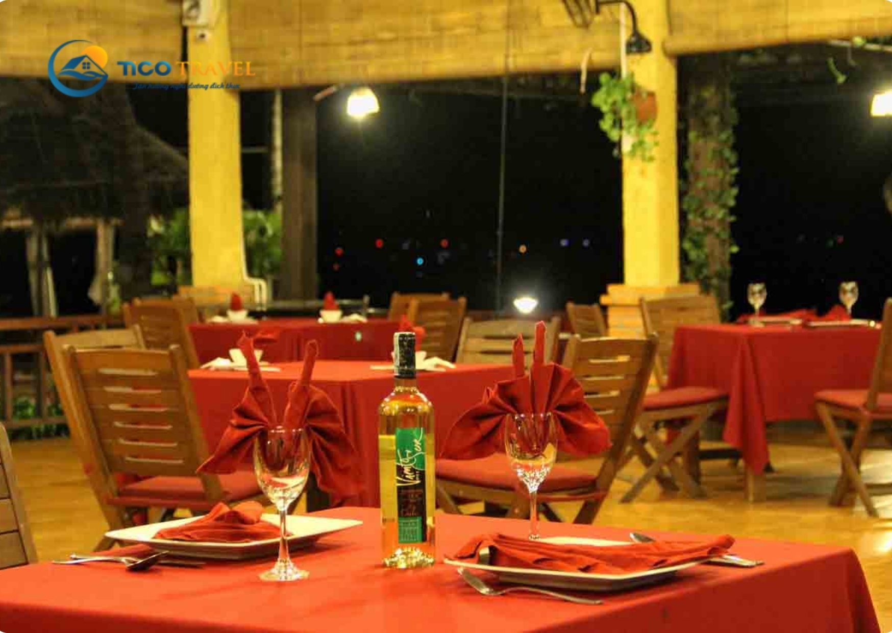 Nắng Hòn Rơm Resort