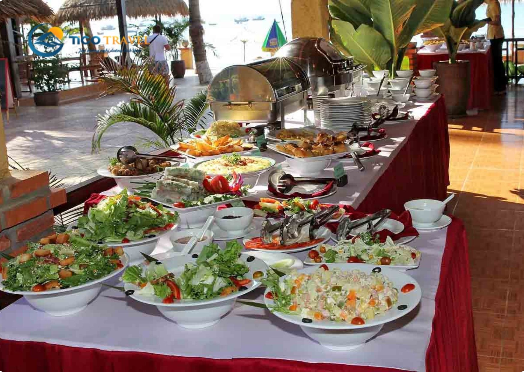 Nắng Hòn Rơm Resort