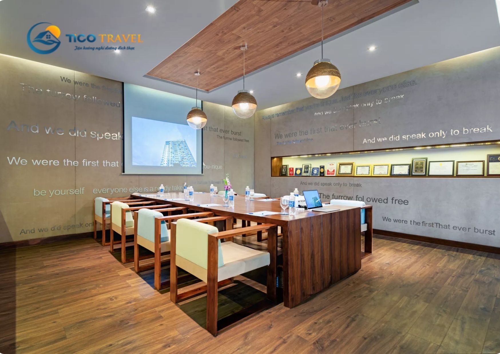 Alacarte Đà Nẵng Beach Hotel & Resort