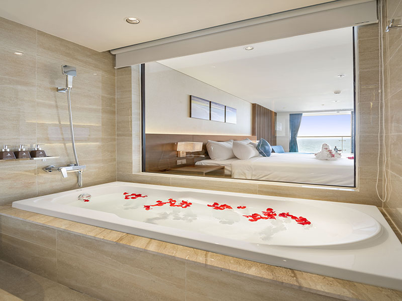 Canvas Hotel