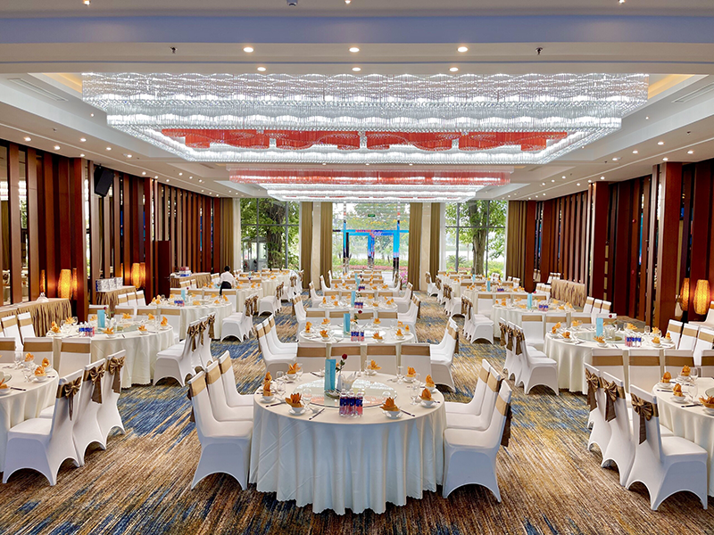 Central Luxury Halong Hotel