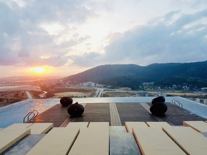 Central Luxury Halong Hotel