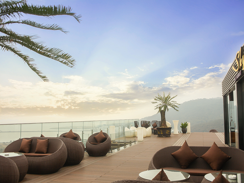 Central Luxury Halong Hotel