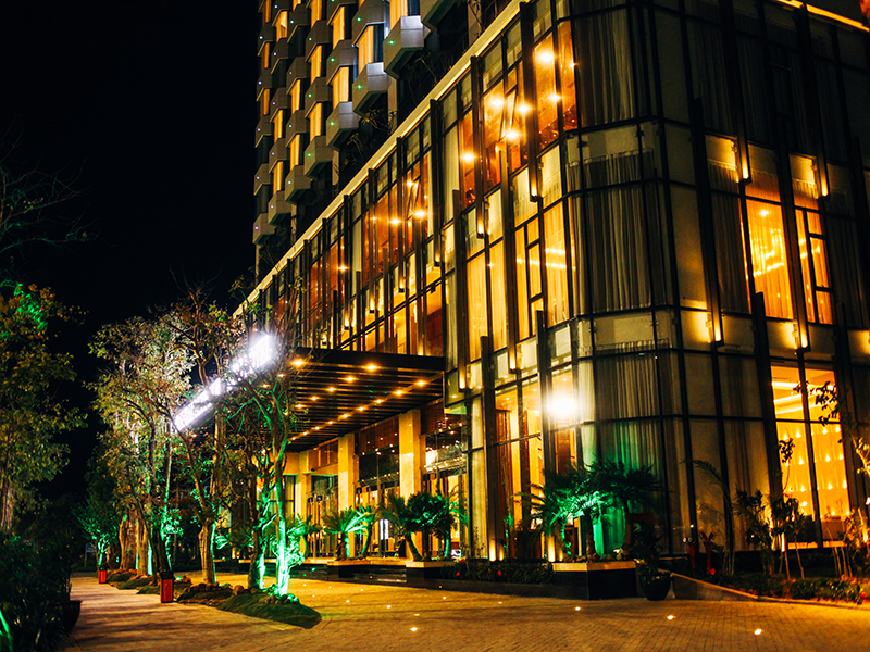 Central Luxury Halong Hotel
