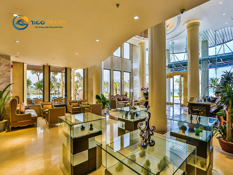 Holiday Beach Danang Hotel & Resort