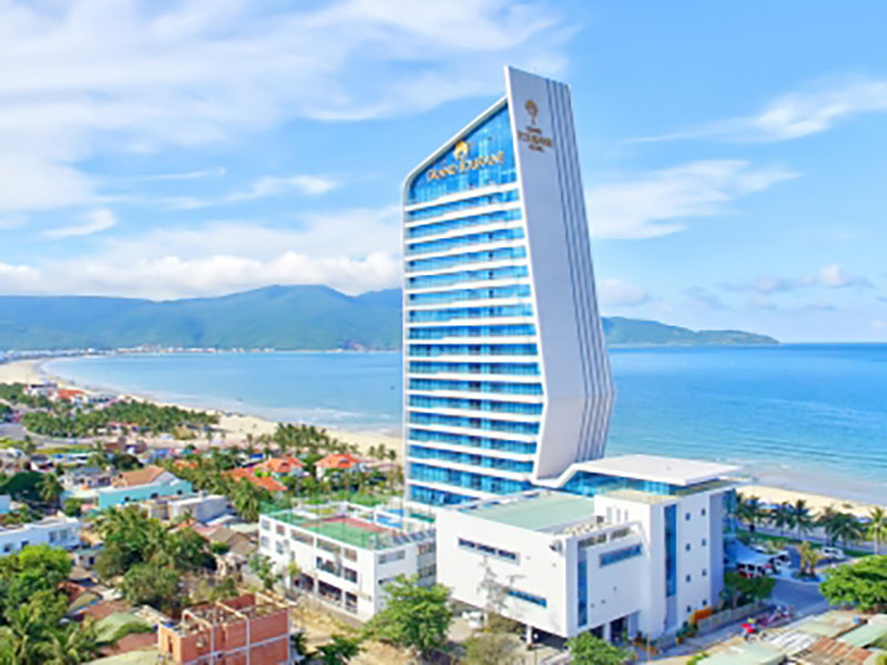 Ibiza Riverfront Hotel