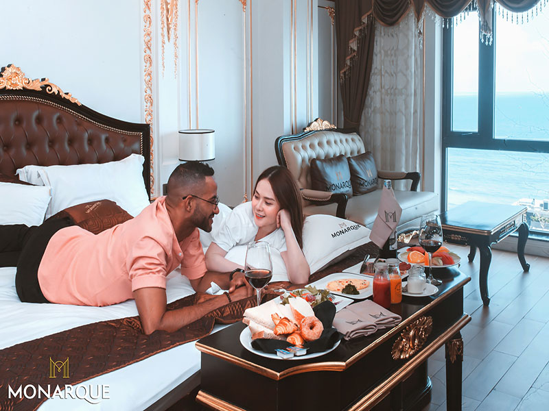 Monarque Hotel Danang