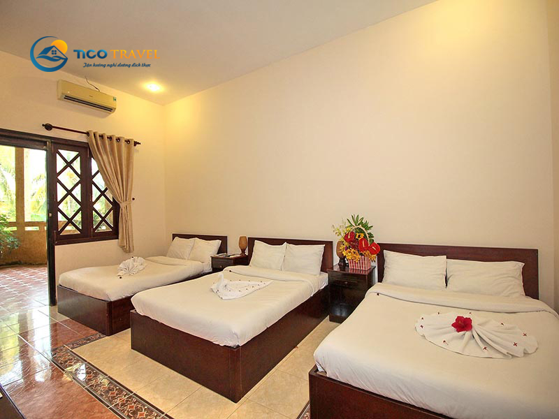 Nắng Hòn Rơm Resort