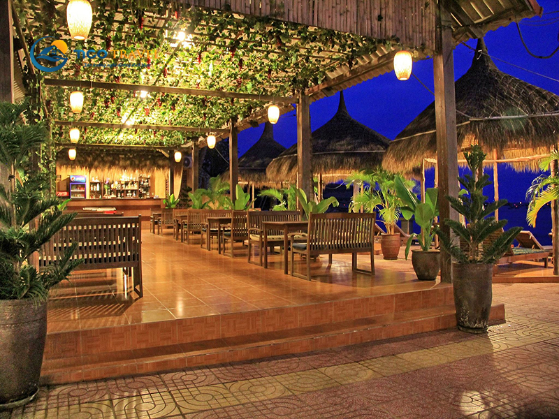 Nắng Hòn Rơm Resort