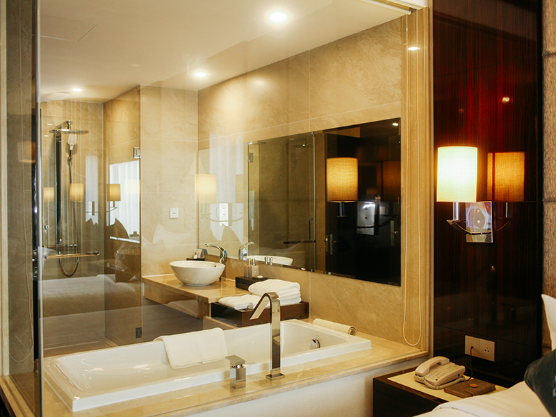 Central Luxury Halong Hotel