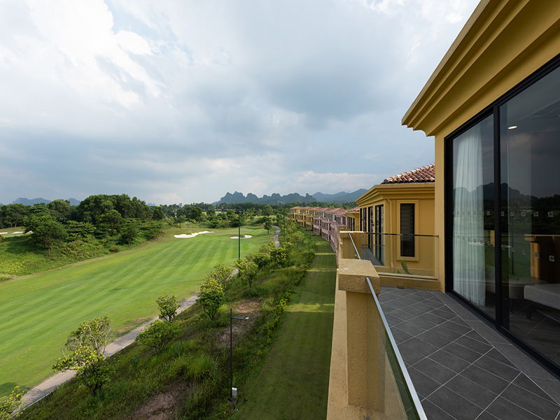 Wyndham Sky Lake Resort & Villas