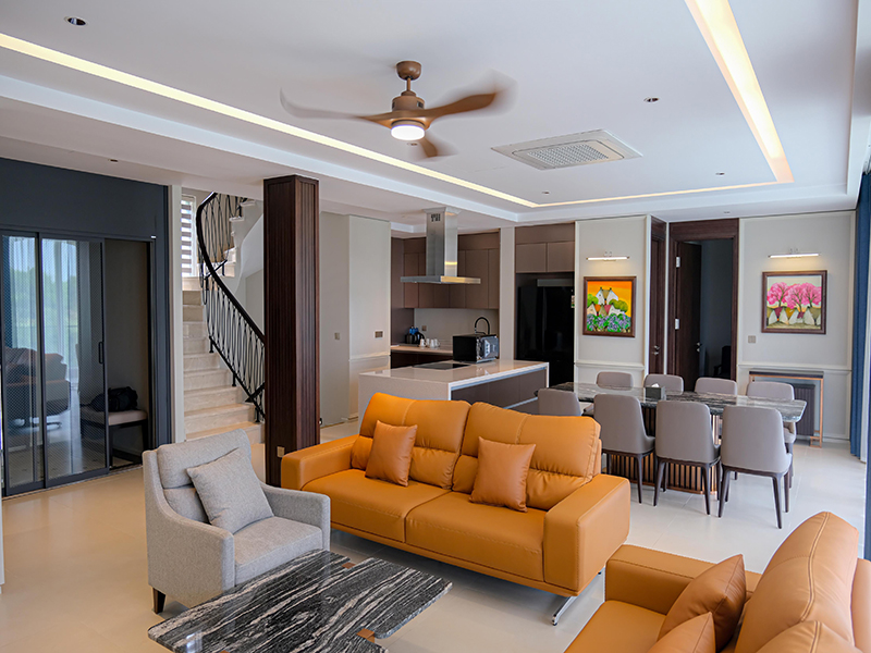 Wyndham Sky Lake Resort & Villas