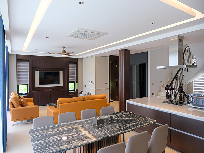Wyndham Sky Lake Resort & Villas