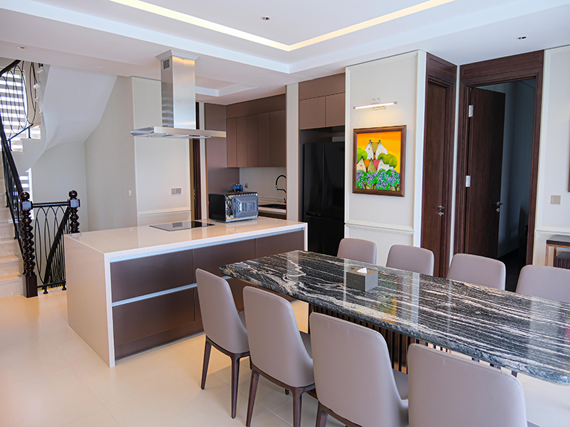 Wyndham Sky Lake Resort & Villas