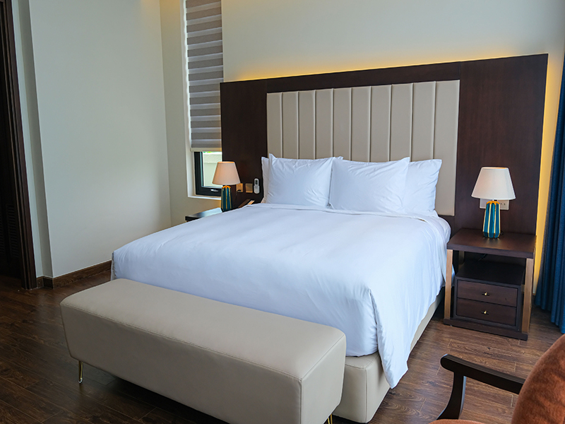 Wyndham Sky Lake Resort & Villas
