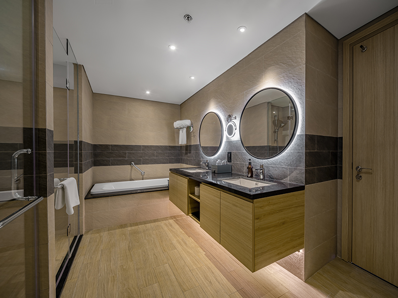 Citadines Marina Halong