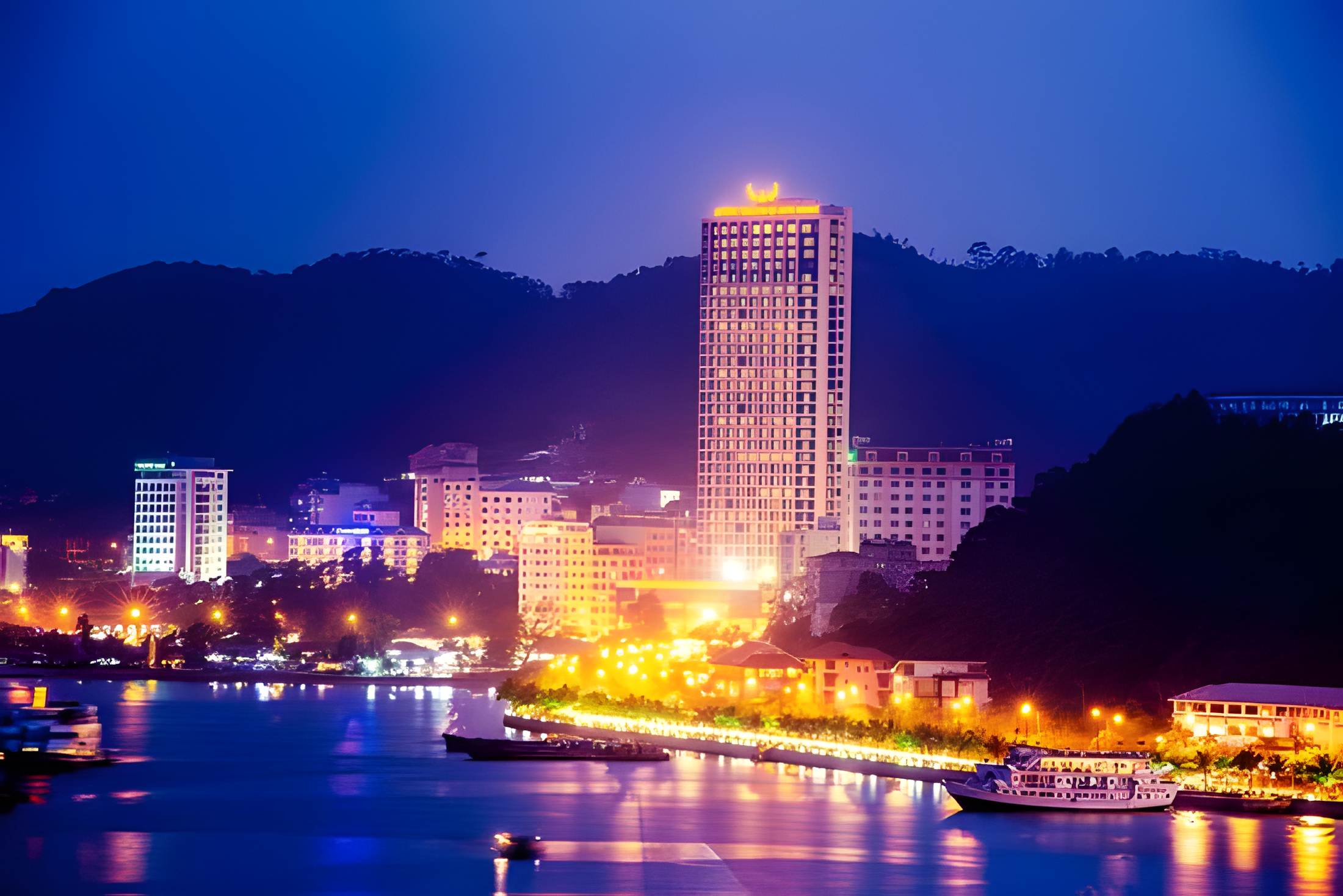 Mường Thanh Luxury Quảng Ninh