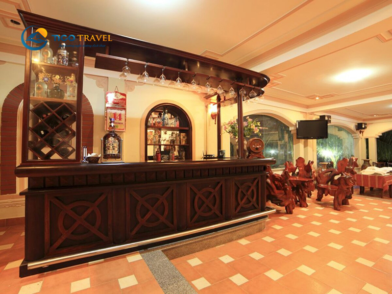 Con Gà Vàng Resort