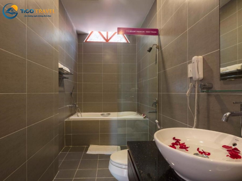 Phòng Deluxe 3 người (Deluxe Triple Room)