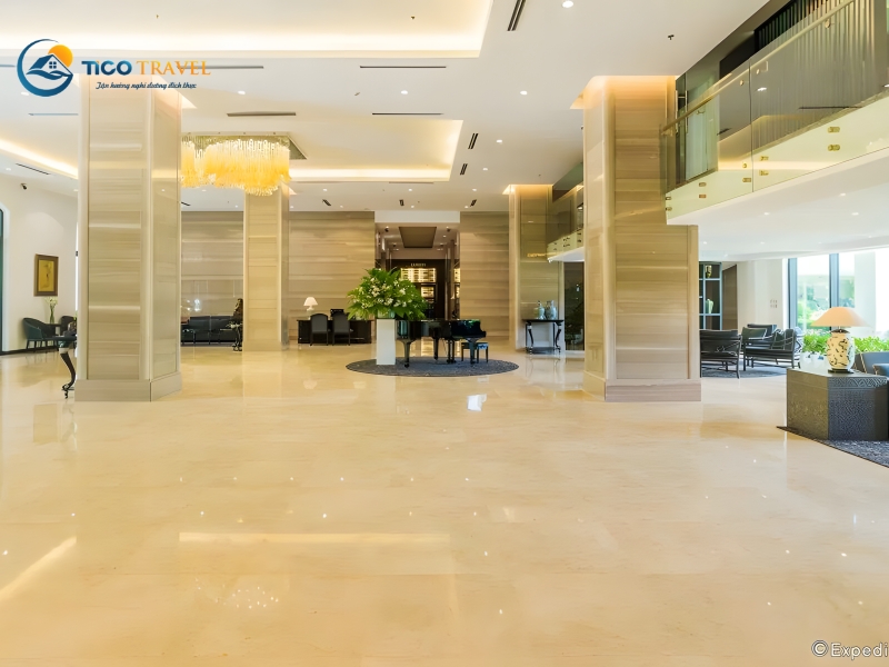 Elegant Suites Westlake