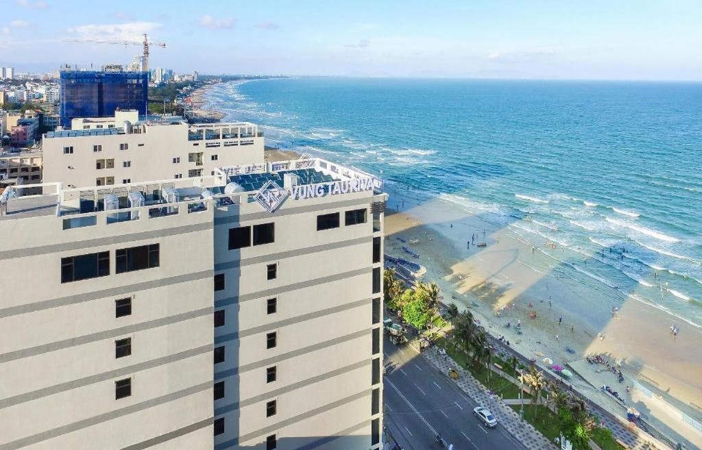 Golden Era Hotel trải qua quá trình đổi mới thương hiệu