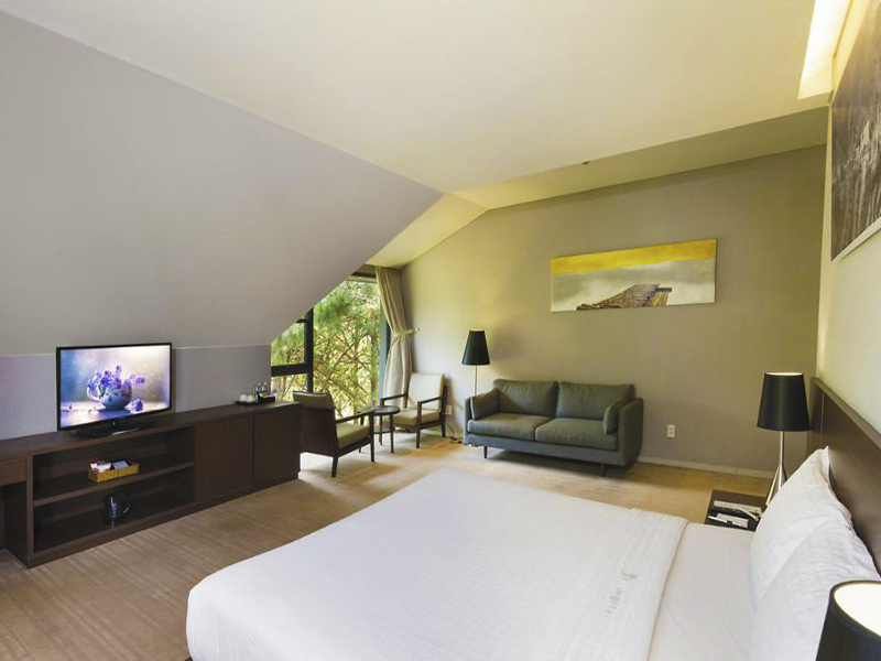 Terracotta Hotel & Resort Dalat