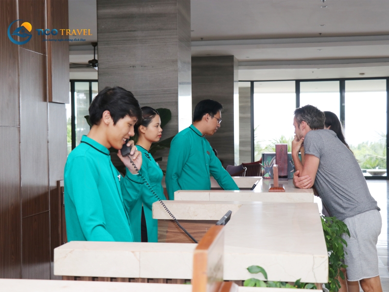 Cam Ranh Riviera Beach Resort & Spa