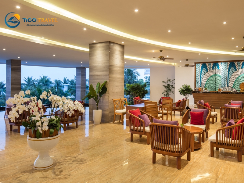 Cam Ranh Riviera Beach Resort & Spa