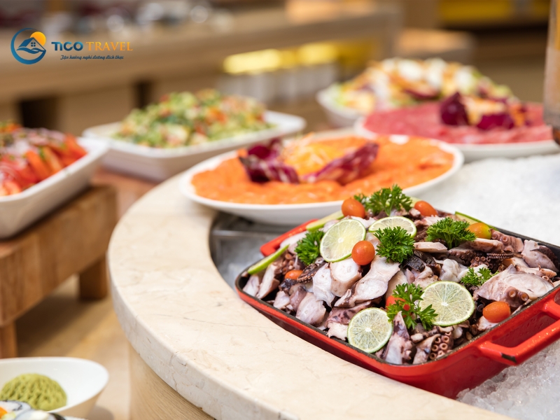 Cam Ranh Riviera Beach Resort & Spa