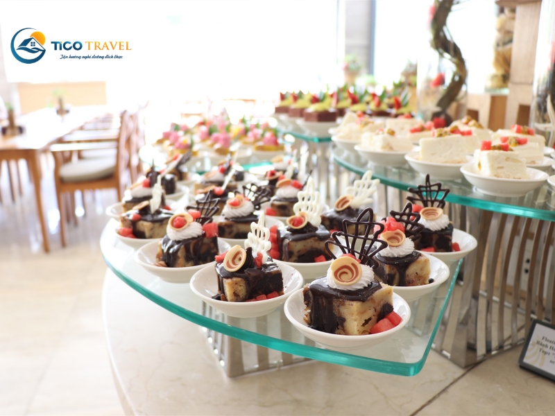 Cam Ranh Riviera Beach Resort & Spa
