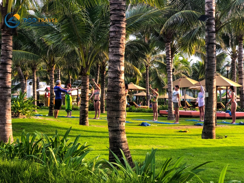 Cam Ranh Riviera Beach Resort & Spa
