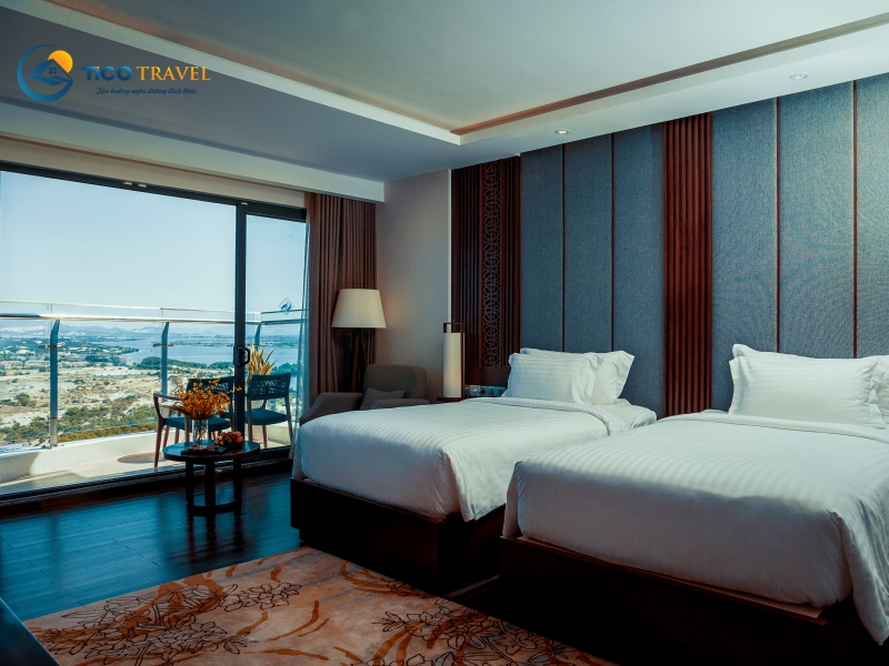 DUYÊN HÀ RESORT CAM RANH