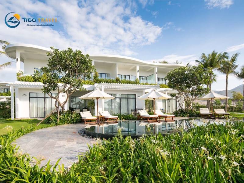 Cam Ranh Riviera Beach Resort & Spa