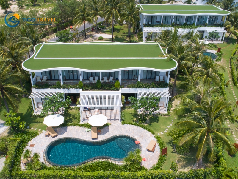Cam Ranh Riviera Beach Resort & Spa