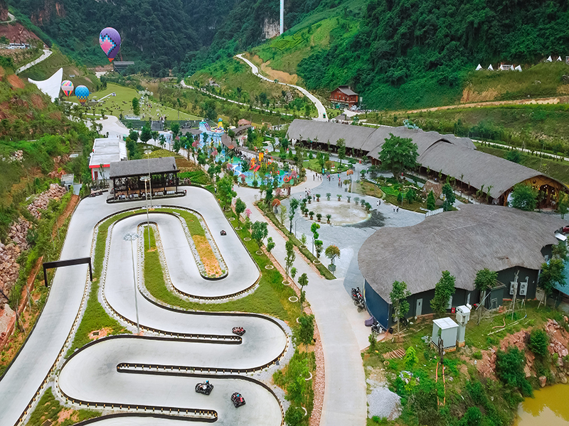 Mộc Châu Island