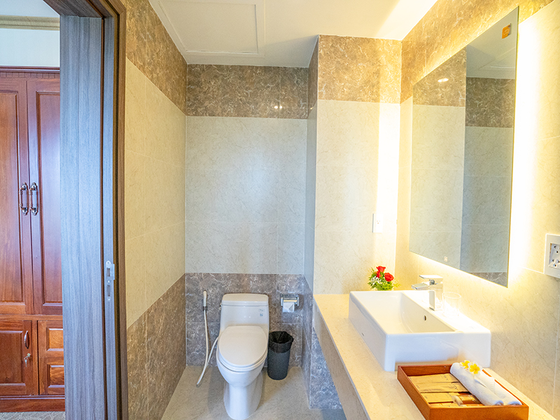 Navy Hotel Cam Ranh