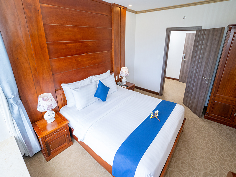 Navy Hotel Cam Ranh