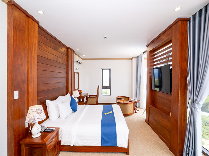 Navy Hotel Cam Ranh