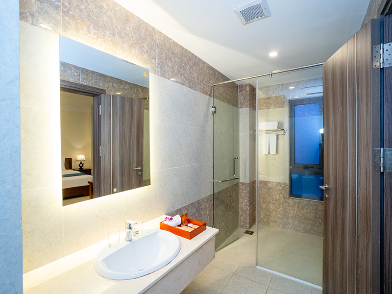 Navy Hotel Cam Ranh
