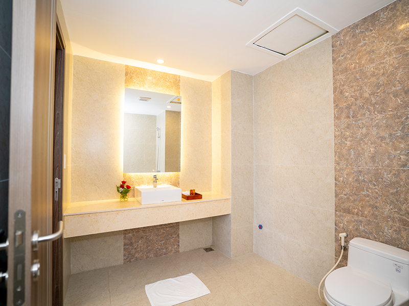 Navy Hotel Cam Ranh