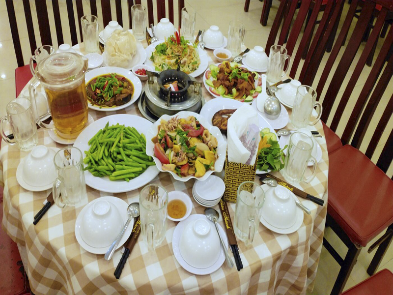 Khách sạn Châu Thành