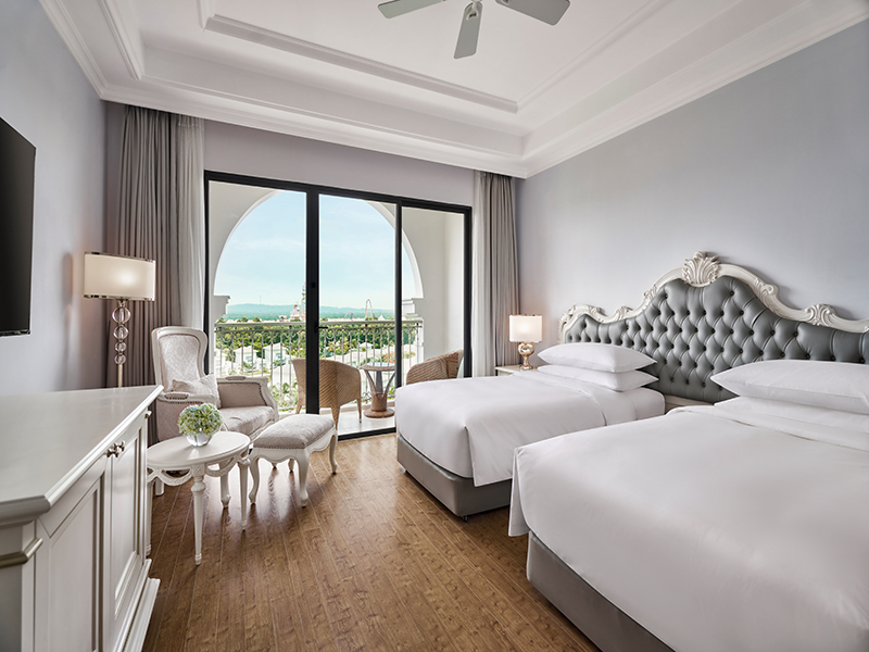 Sheraton Phú Quốc Long Beach Resort