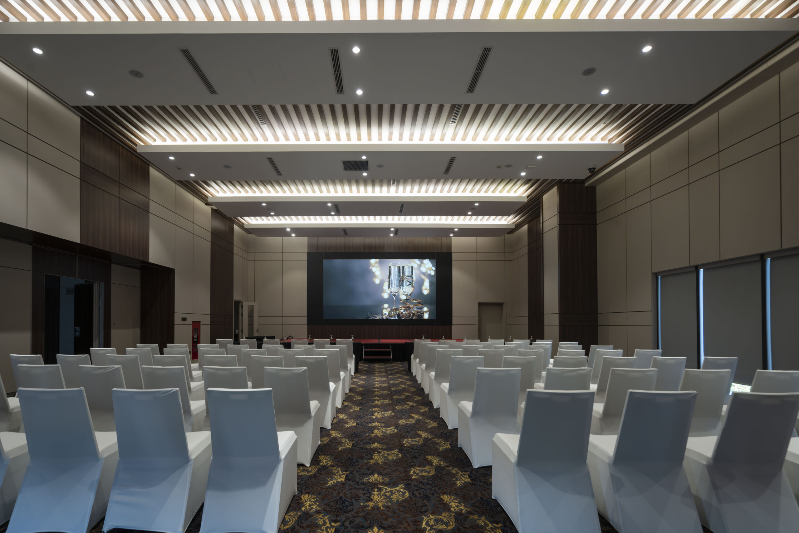 Phòng hội nghị khách sạn Wyndham Garden Legend Hạ Long