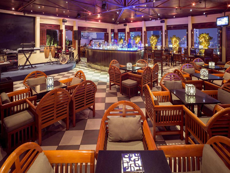 Khách sạn Caravelle Sài Gòn