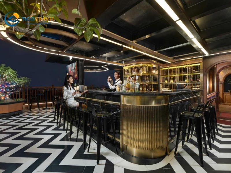 Rex Hotel