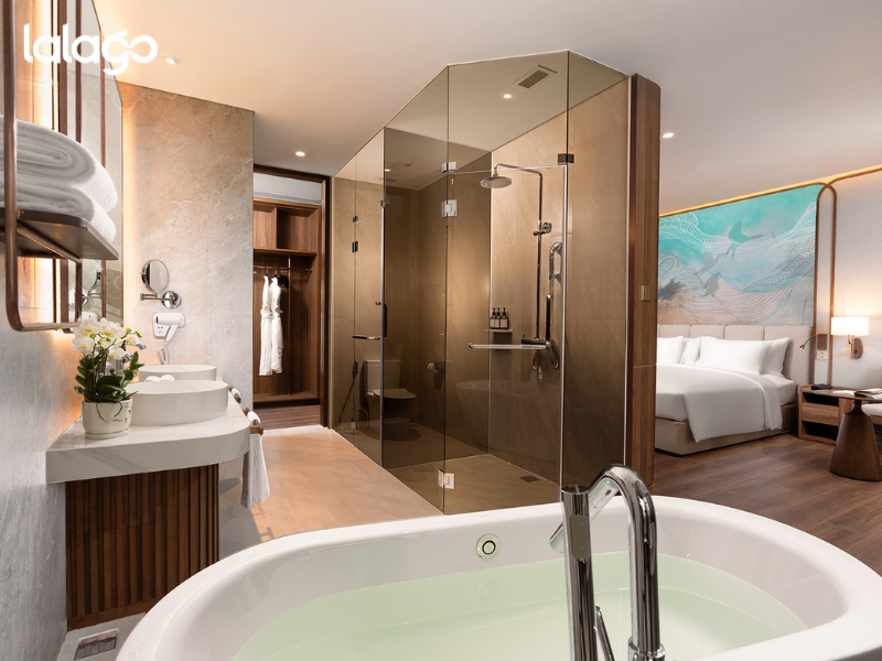 Phòng Deluxe 3 người (Deluxe Triple Room)