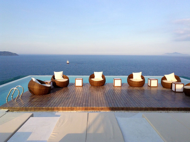 A La Carte Da Nang Beach