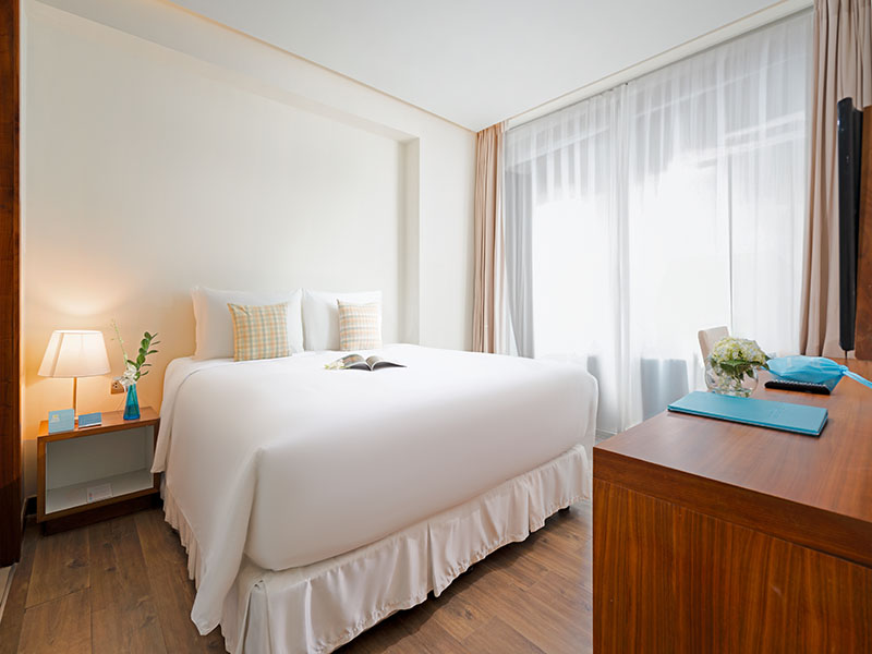 A La Carte Da Nang Beach