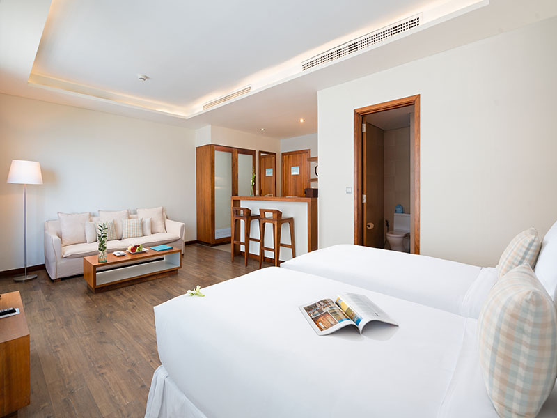 A La Carte Da Nang Beach